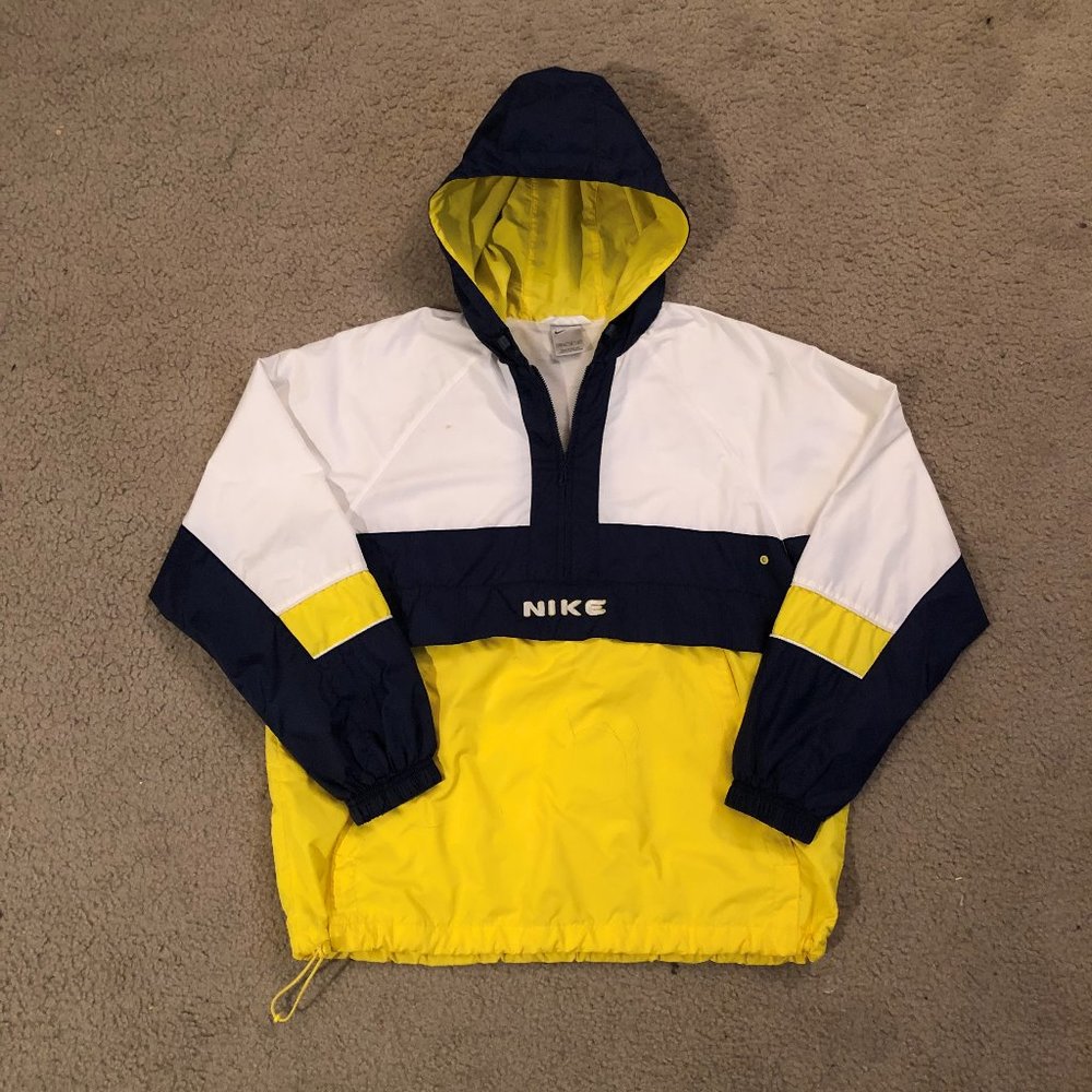 Vintage Nike Men`s M Yellow Windbreaker Jacket